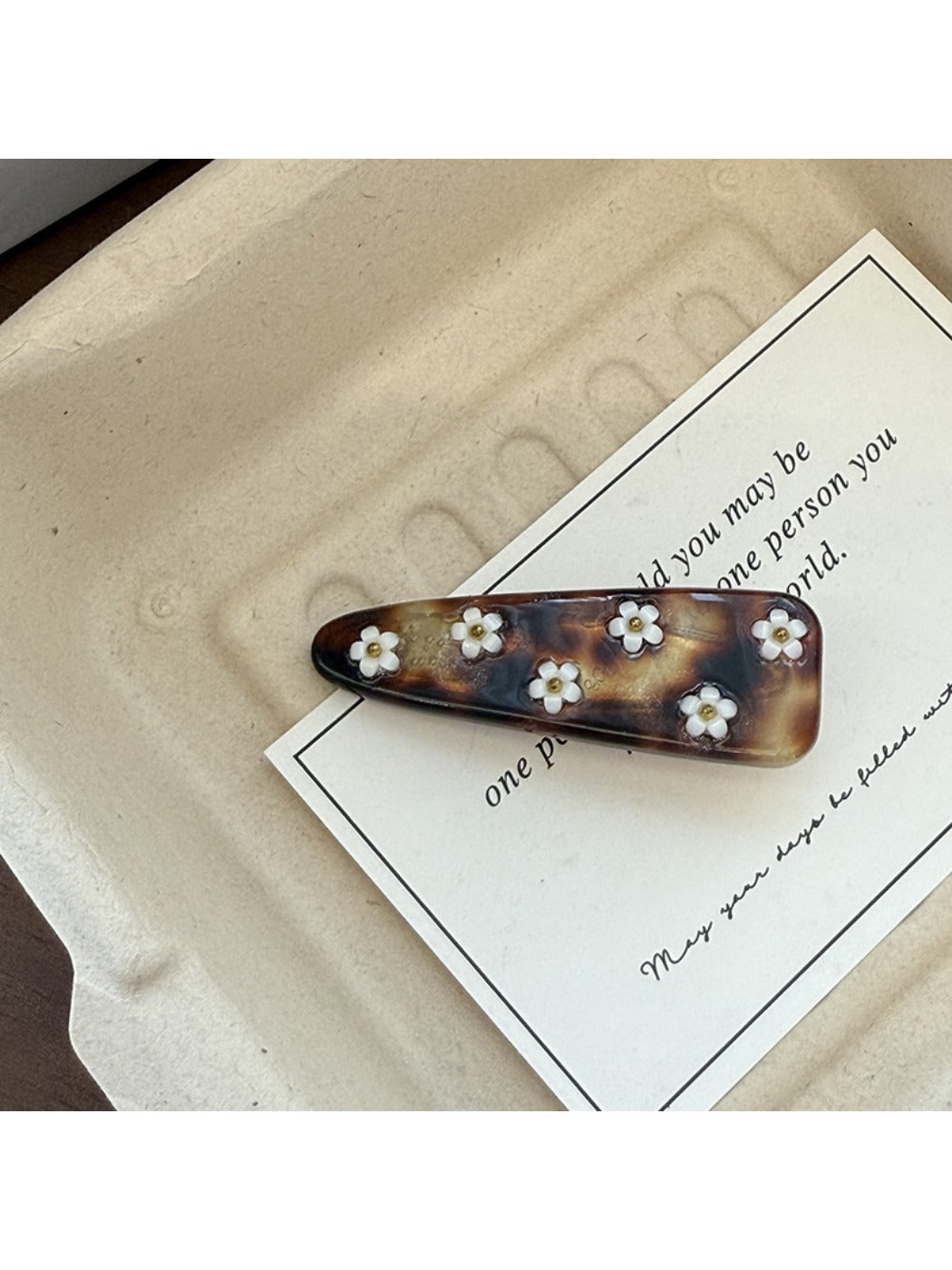 Beau - Elegant Oval Floral Hair Claw Clip