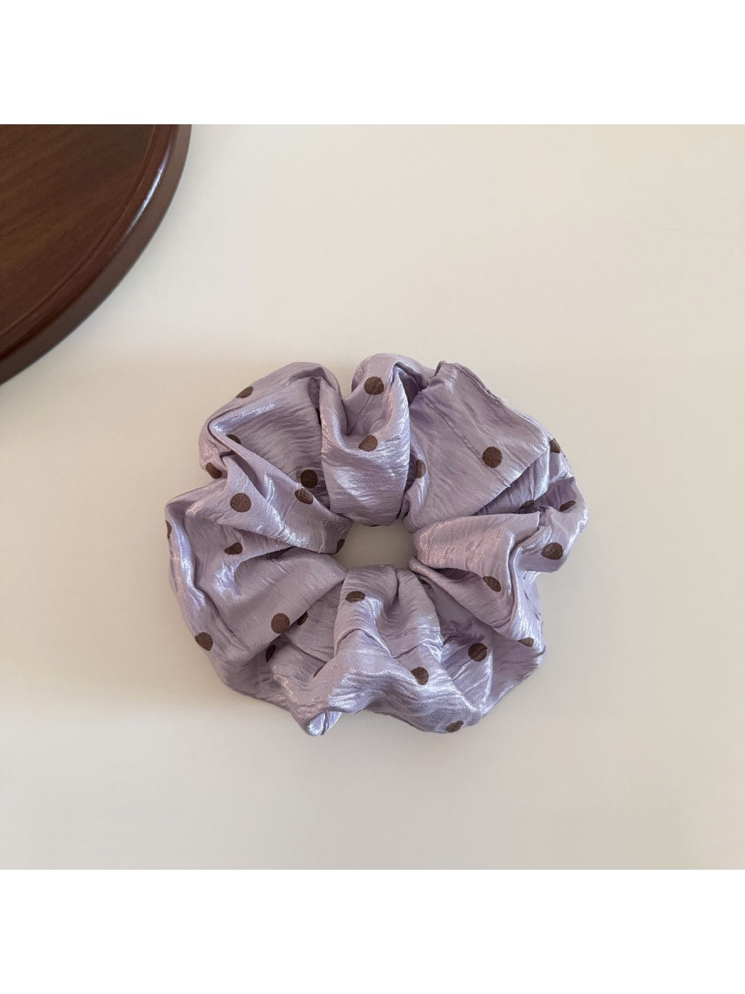 Gifty - Polyester Polka Dot Glossy Finish Scrunchie