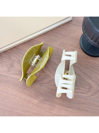 Beau - Chic Curved Acetate Hair Clip