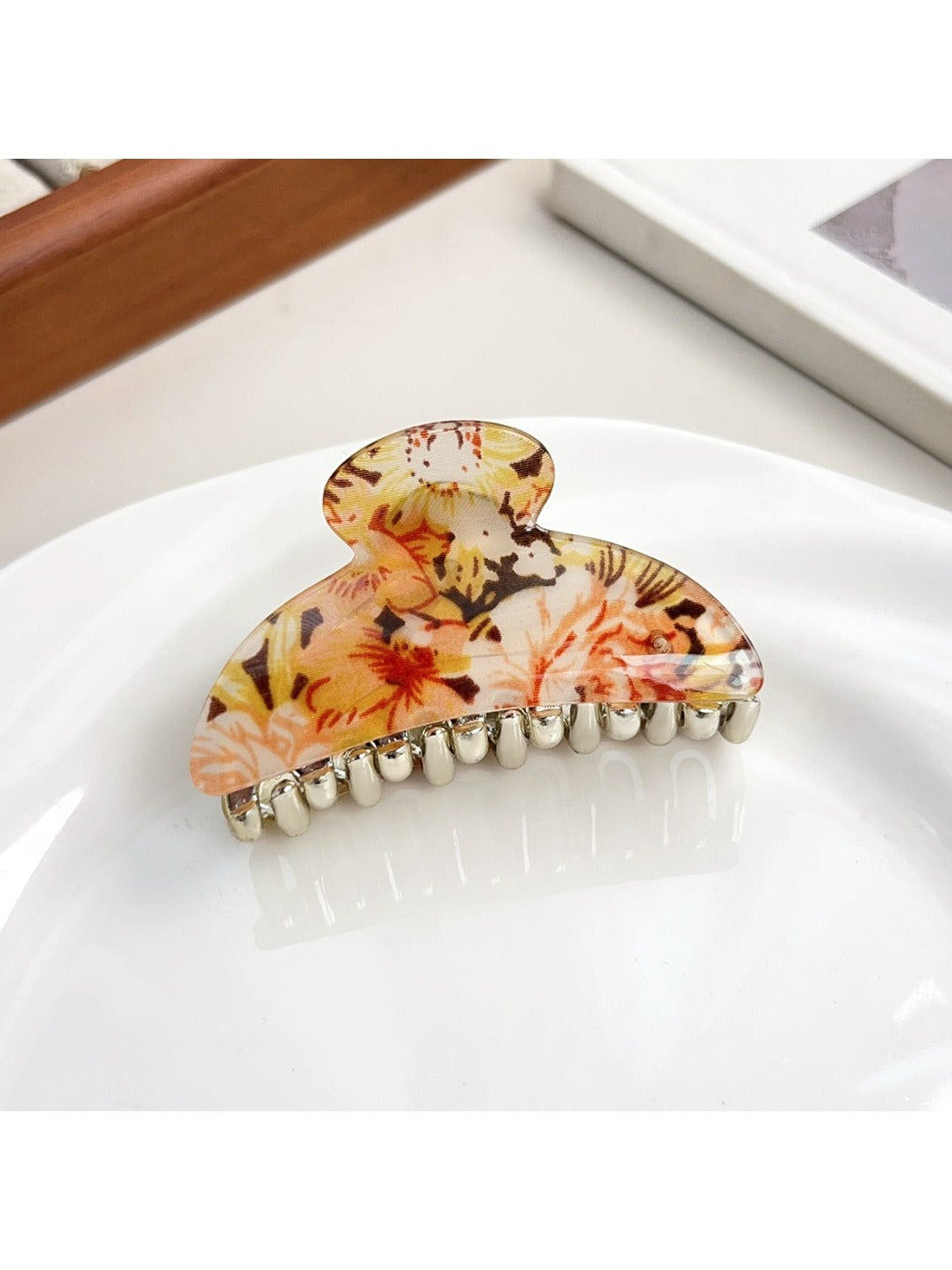 Beau - Spring Summer Floral Hair Claw Clip