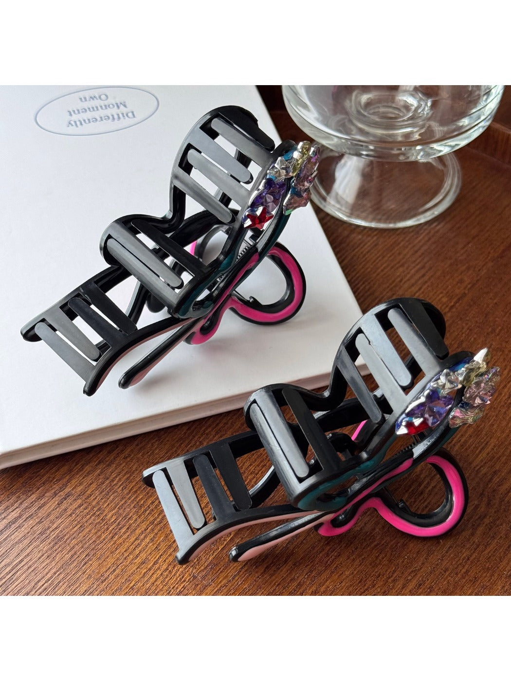 Beau - Elegant Bow Hair Clip with Rhinestones