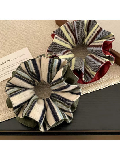 Gifty - Double Layered Striped Hair Loop