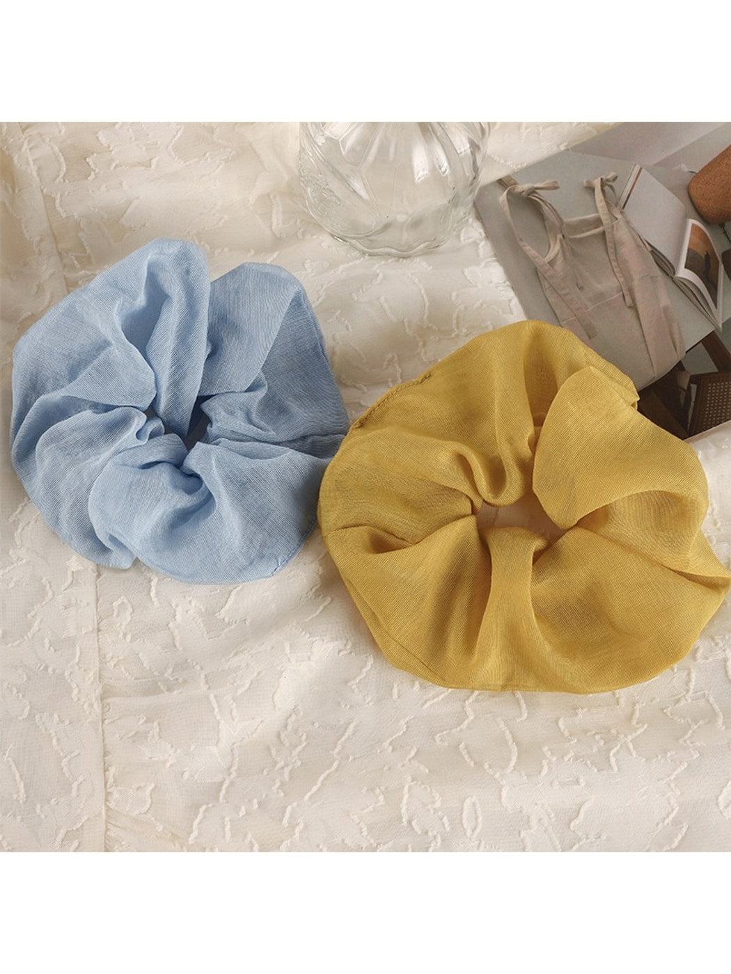 Gifty - Solid Color Polyester Fabric Scrunchie