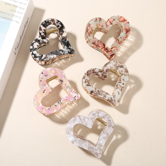 Beau - Acetate Heart Floral Pattern Claw Clip