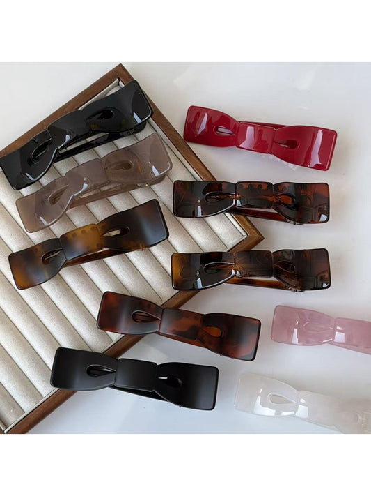 Beau - Minimalist Bow Shaped Hair Claw Clip