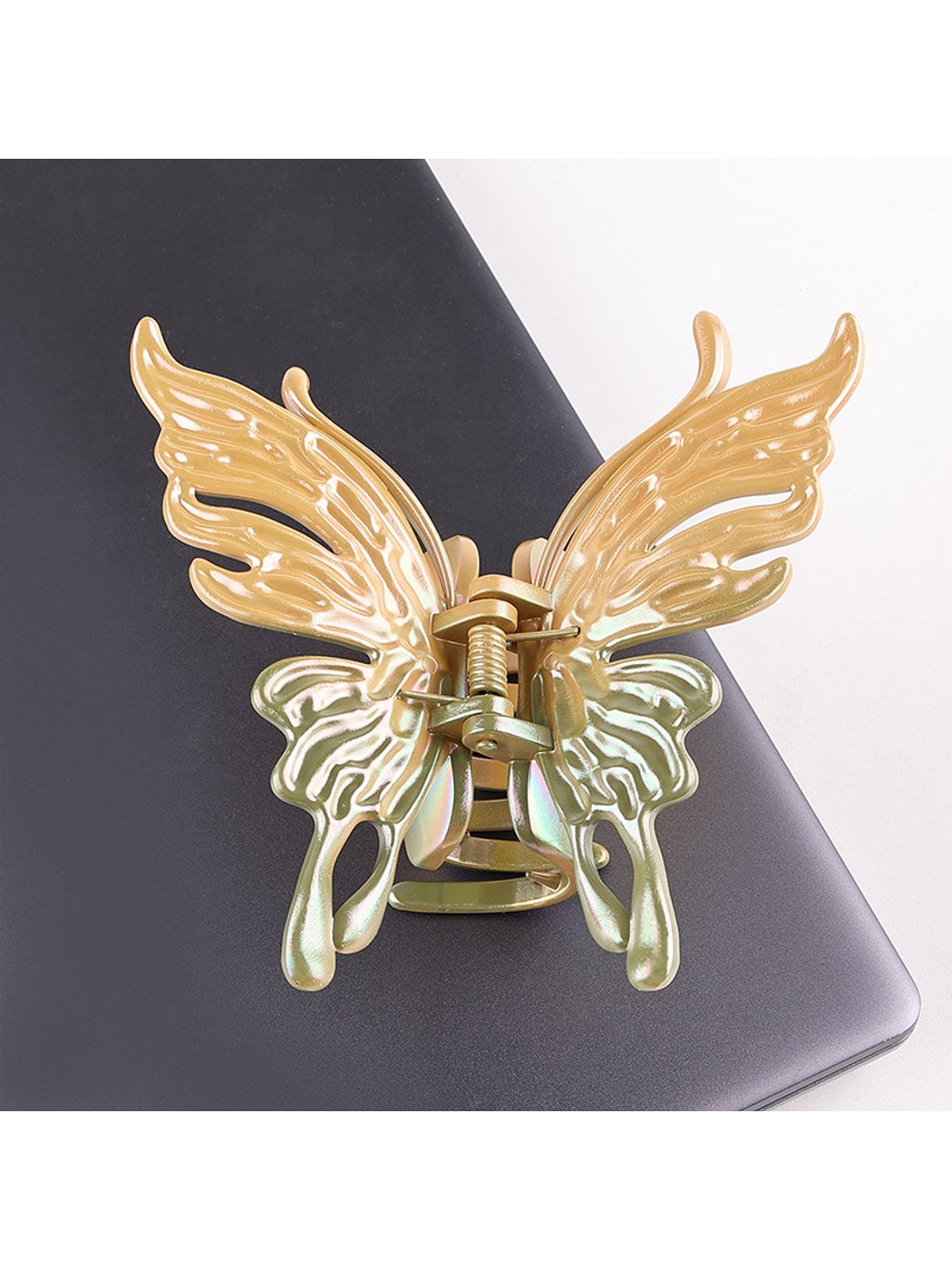 Beau - Gradient Butterfly Design Plastic Claw Clip