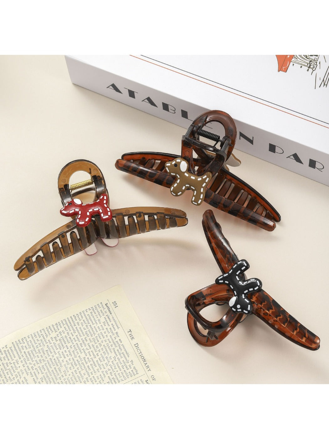 Beau - A Retro Puppy Print Claw Clip
