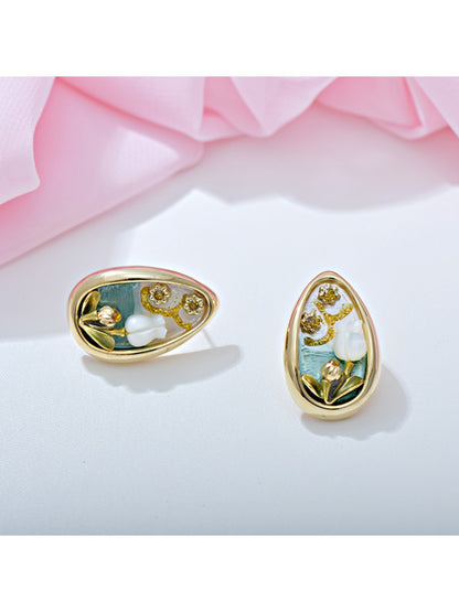 Earedge - Tulip Floral Stud Earrings