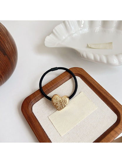 Gifty - Minimalist Heart Charm Hair Tie