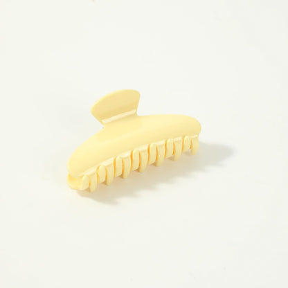 Beau - Solid Color Square Tip Claw Clip