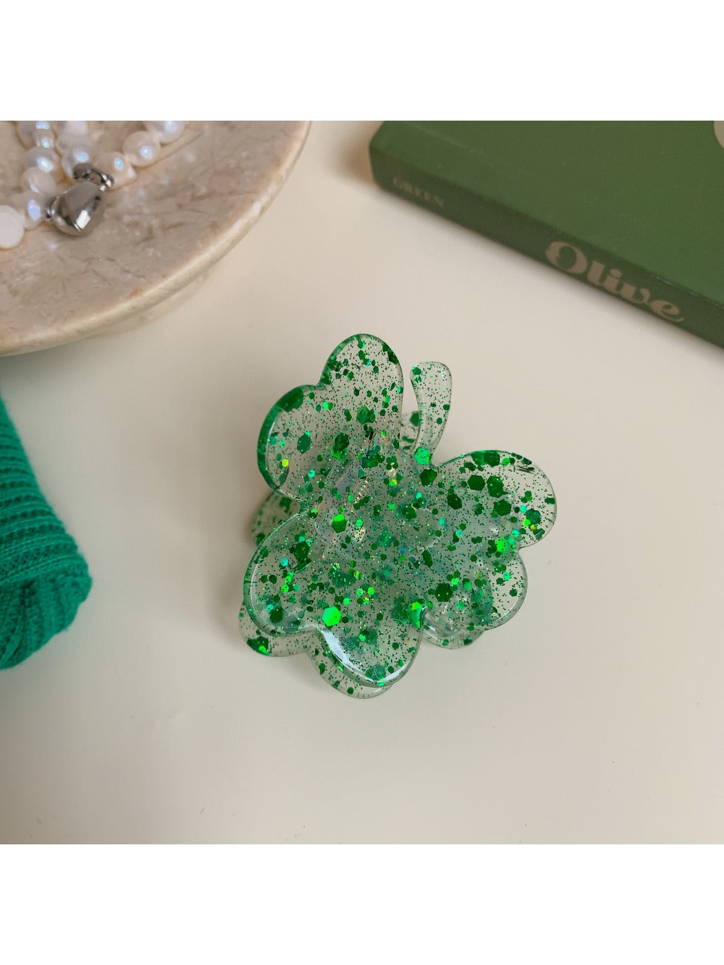 Beau - Cute Simple Green Hair Clip
