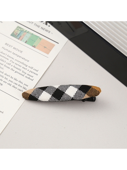 Beau - Plaid Fabric Oval Side Bangs Hair Clip