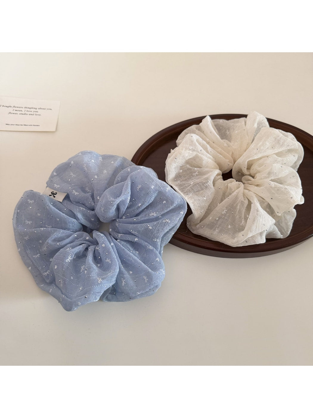 Gifty - Ruched Polyester Bow Detail Fabric Scrunchie