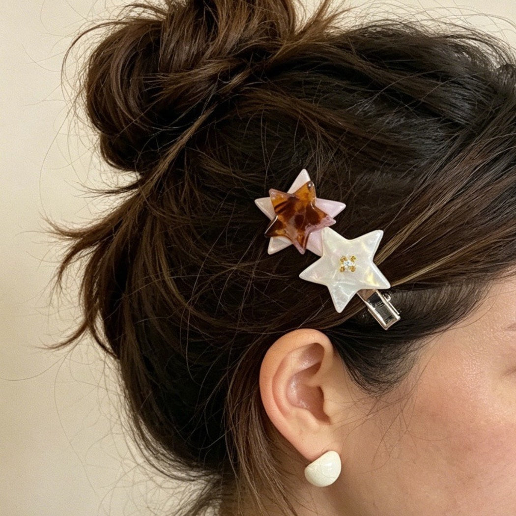 Beau - Vintage Two Tone Star Hair Clip