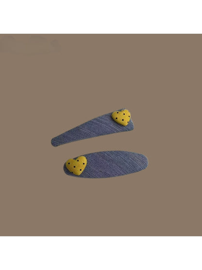 Beau - Heart Detail Fabric Side Bangs Hair Clip