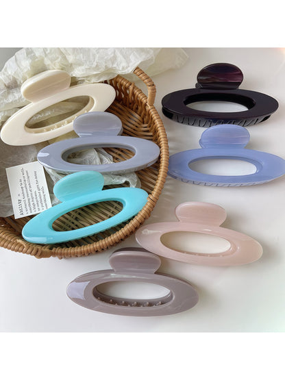Beau - Oval Shaped Openwork Hair Claw Clip