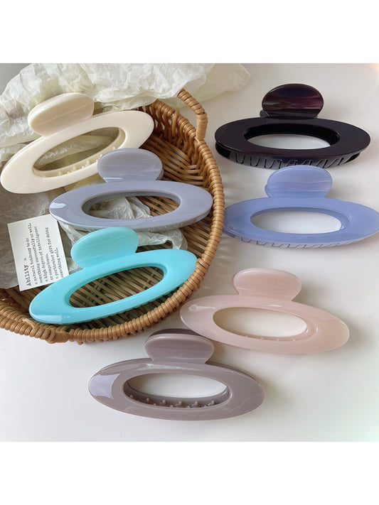 Beau - Oval Shaped Openwork Hair Claw Clip