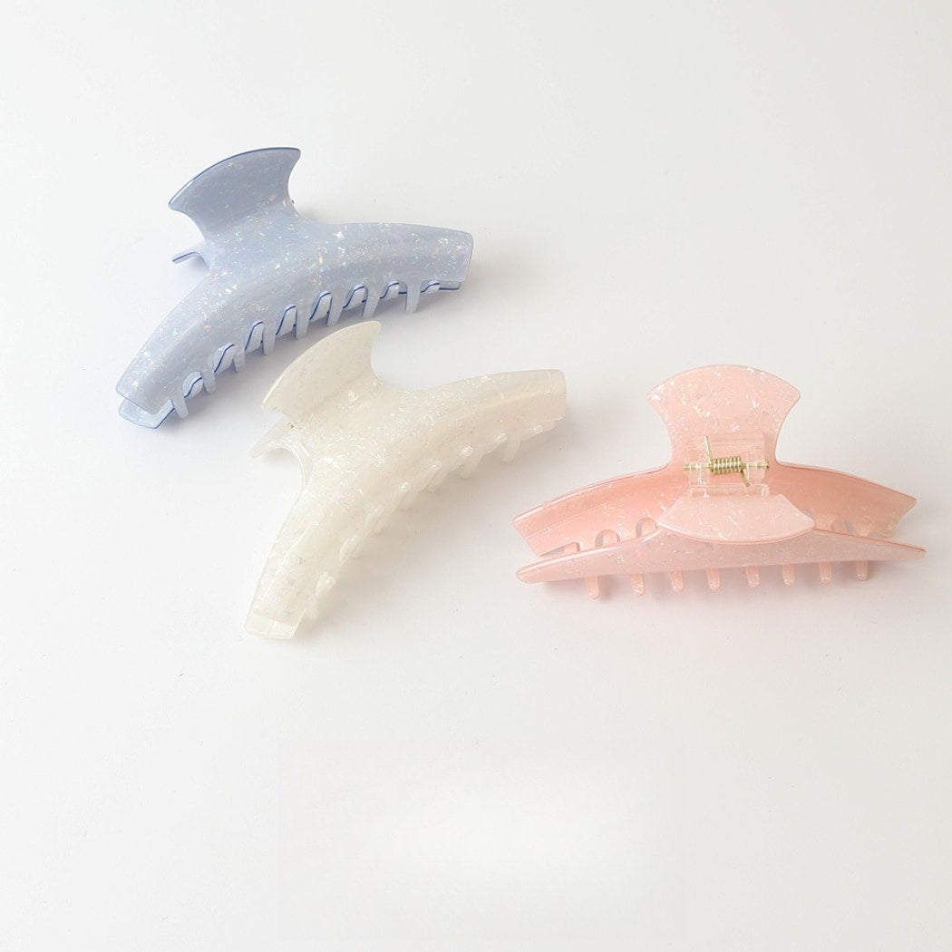 Beau - Simple Curved PVC Geometric Claw Clip
