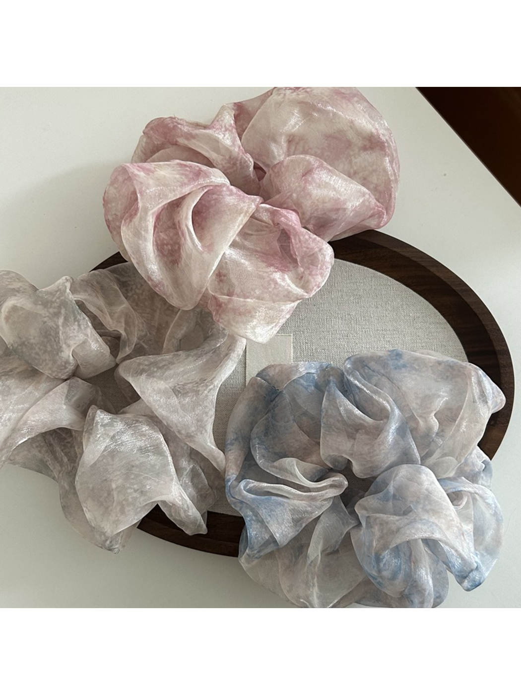 Gifty - Elegant Large Mesh Style Hair Scrunchie