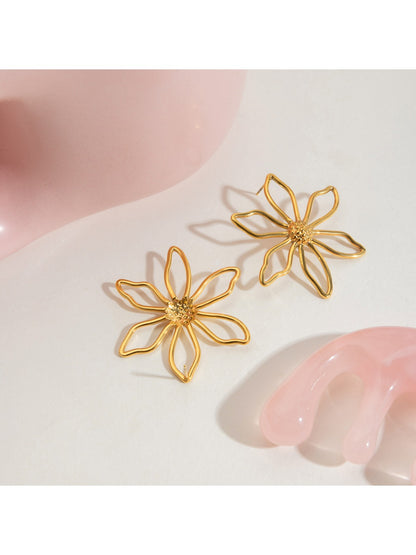 Earedge - Hibiscus Floral Motif Earrings