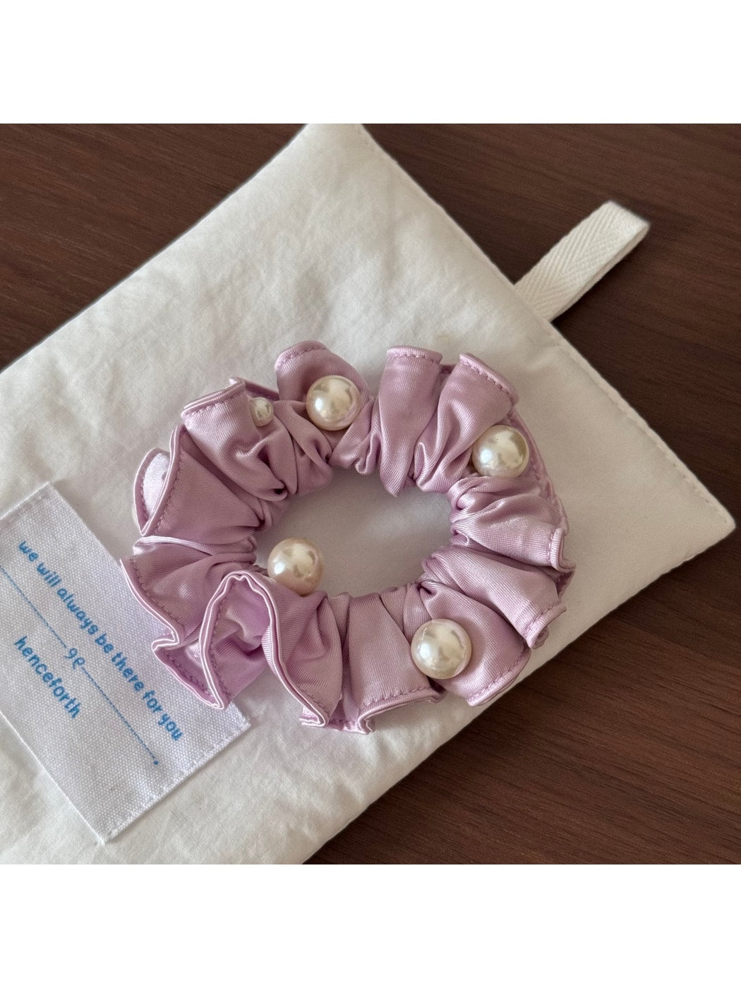 Gifty - Beaded Ruffle Elastic Ponytail Scrunchie