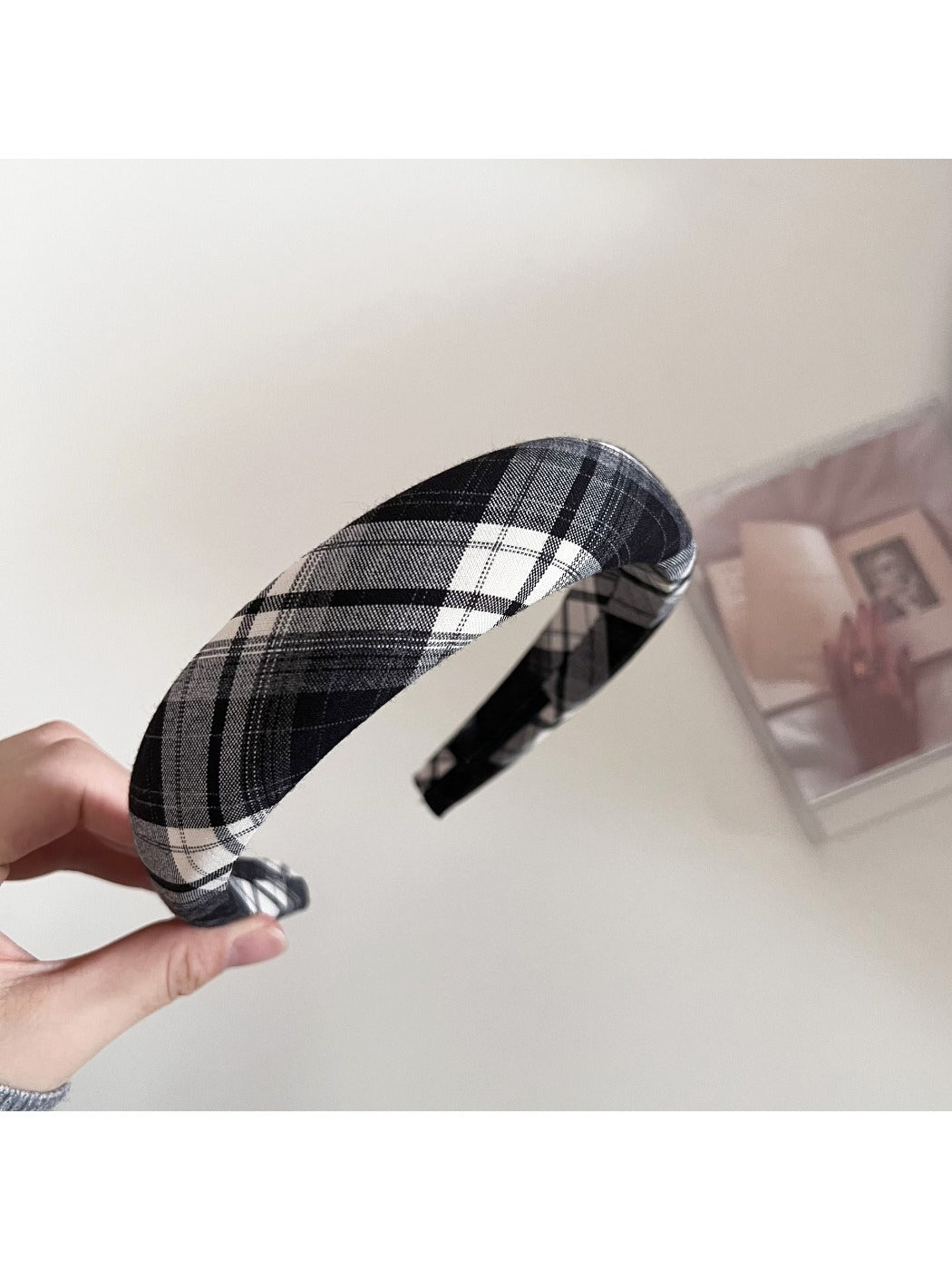 Gifty - Plaid Vintage Elegance Hair Hoop