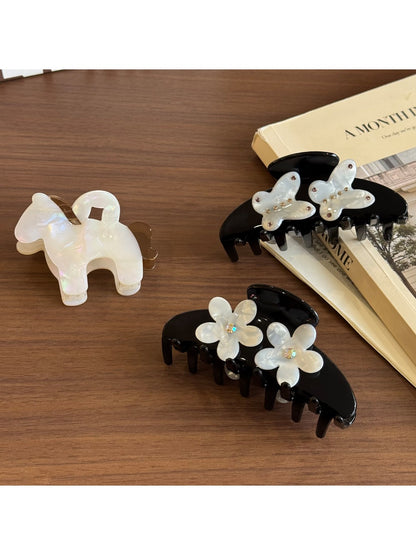 Beau - Acetate Horse Shaped Claw Clip