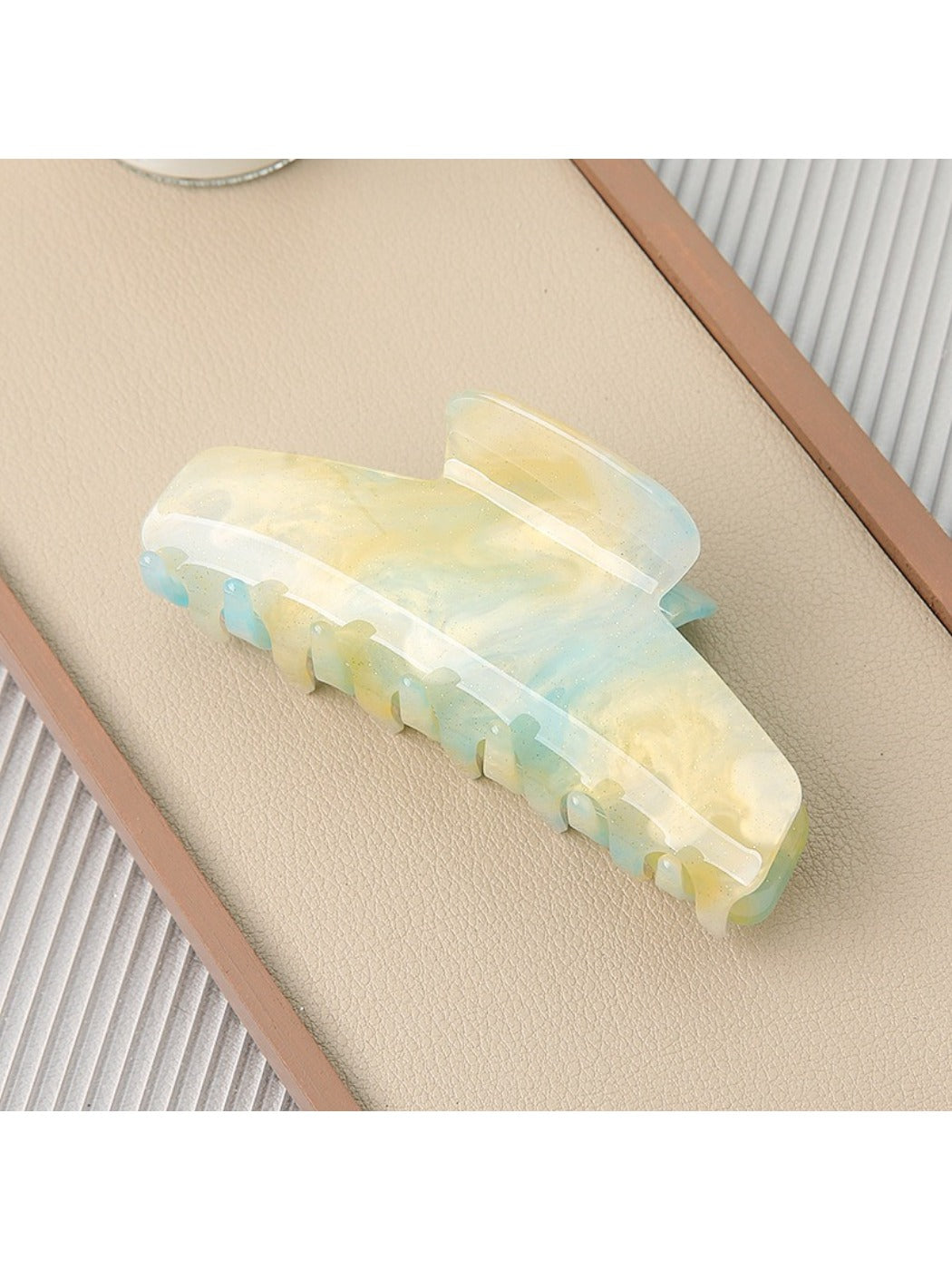 Beau - Ombre Minimalist Claw Clip
