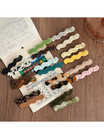 Beau - Vintage Wave-Shaped Hair Clip