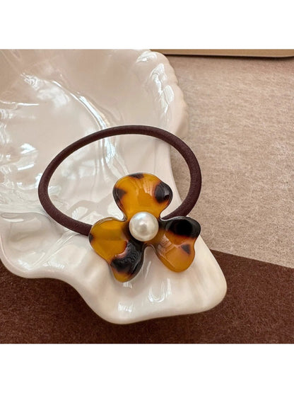 Gifty - Acetate Flower Shaped Hair Tie
