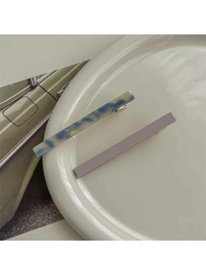 Beau straight bar hair clip open to reveal metal clasp and hinge details