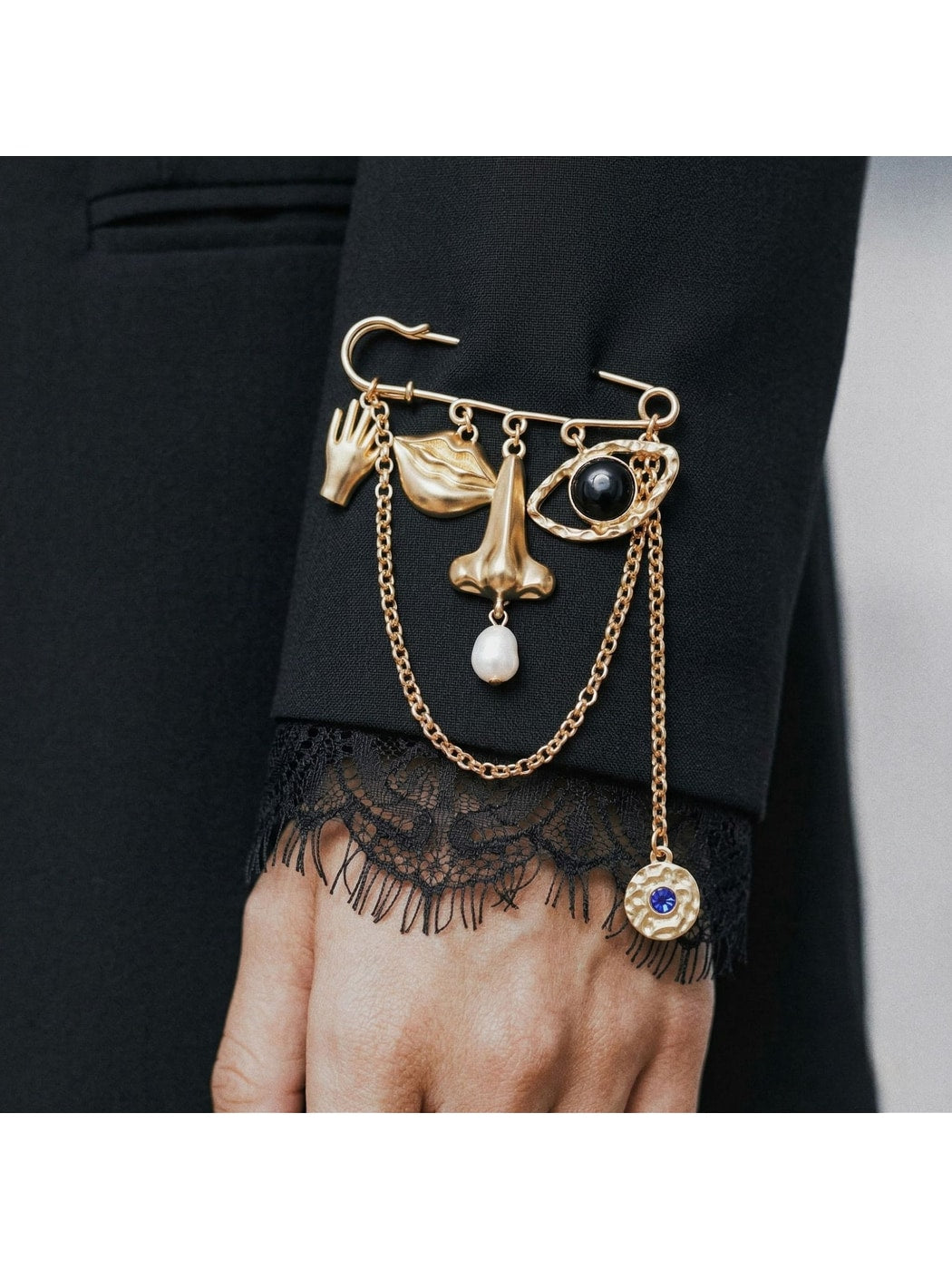Brovia - Abstract Face Motif Chain Detail Statement Brooch