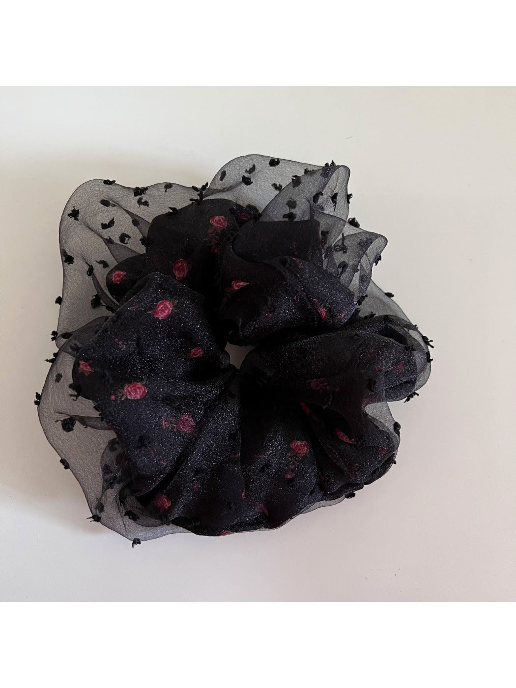 Gifty - Polka Dot Black Hair Tie