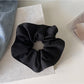 Gifty - Chic Vintage Simple Scrunchie