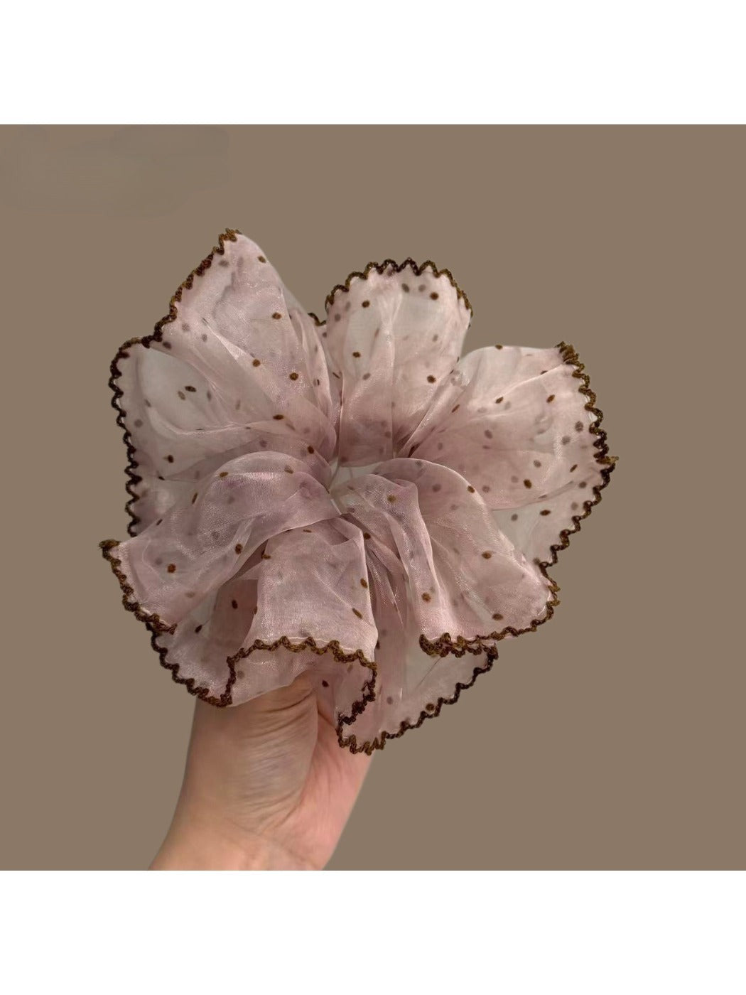 Gifty - Chic Polka Dot Scrunchie