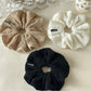 Gifty - Retro Knit Hair Scrunchie