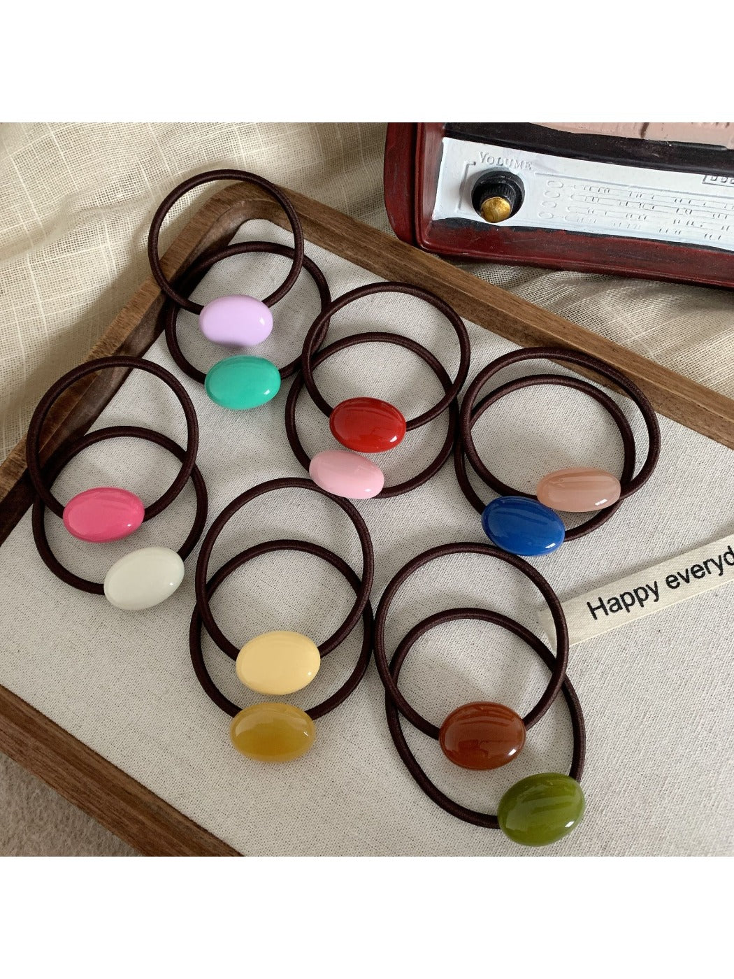 Gifty - Solid Color Oval Hair Tie
