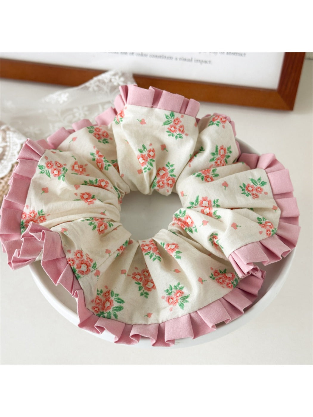Gifty - Cute Small Flower Hair Tie