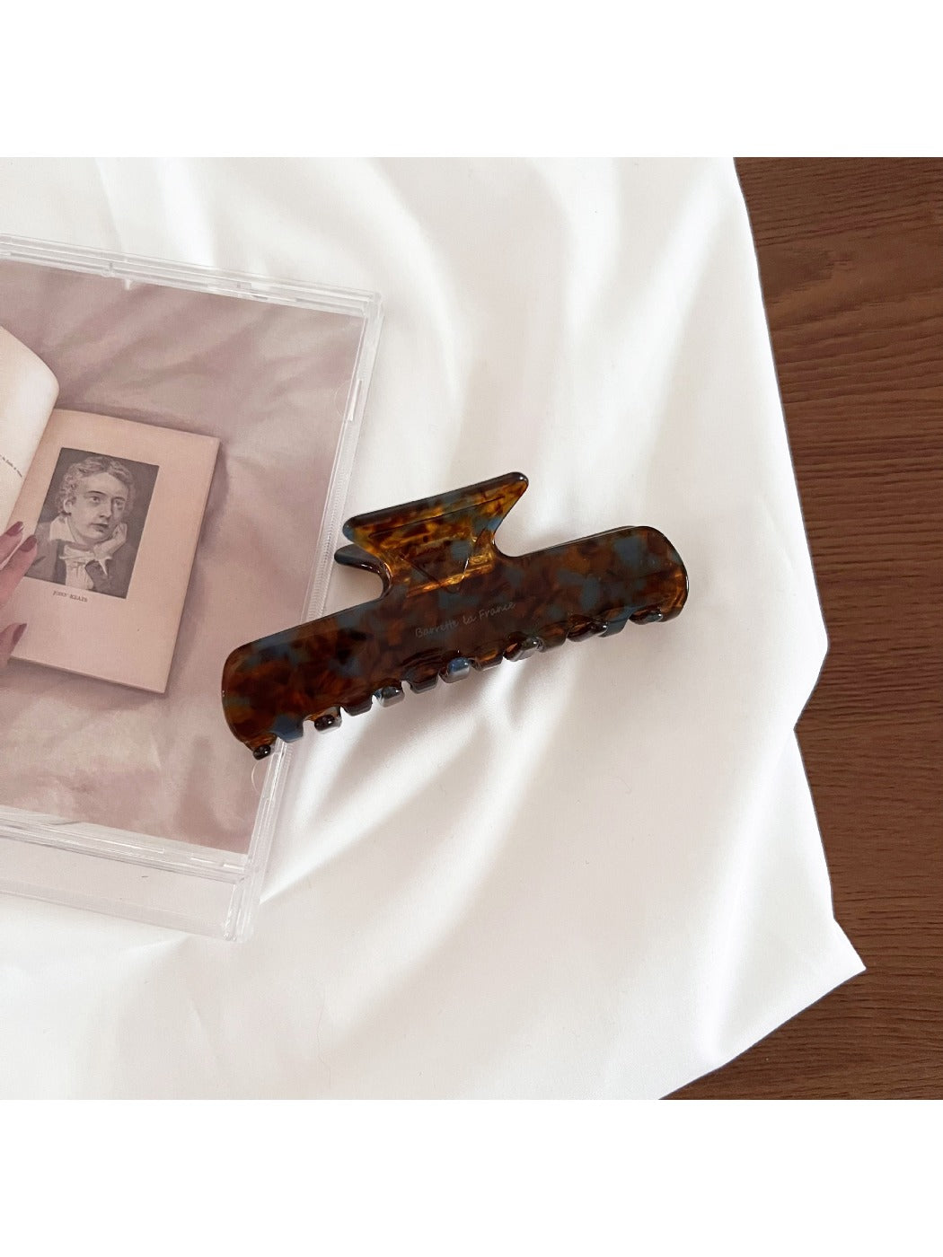Beau - Sleek Long Hair Clip