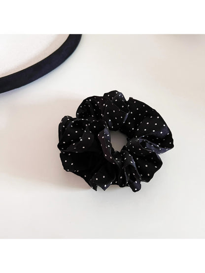 Gifty - Elegant Satin Polka Dot Scrunchie
