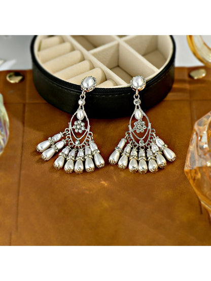 Earedge - French-Inspired Drop Earrings