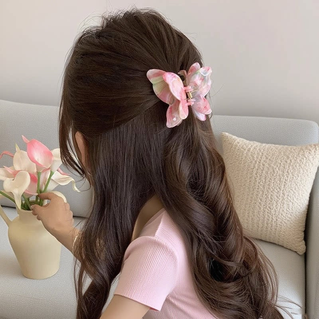 Beau - Compact Butterfly Marbled Hair Claw