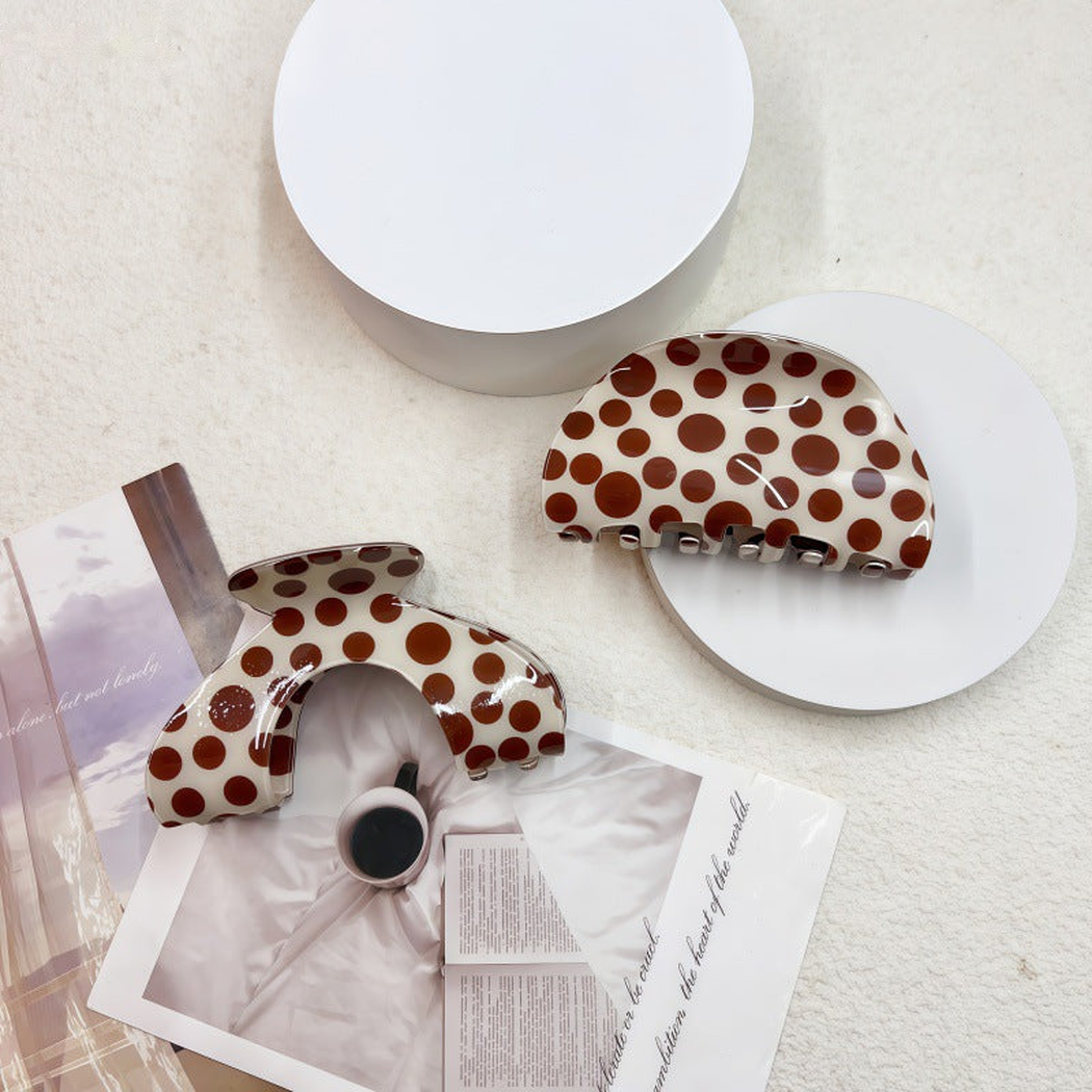 Arch and half-round polka dot hair claw clip comparison