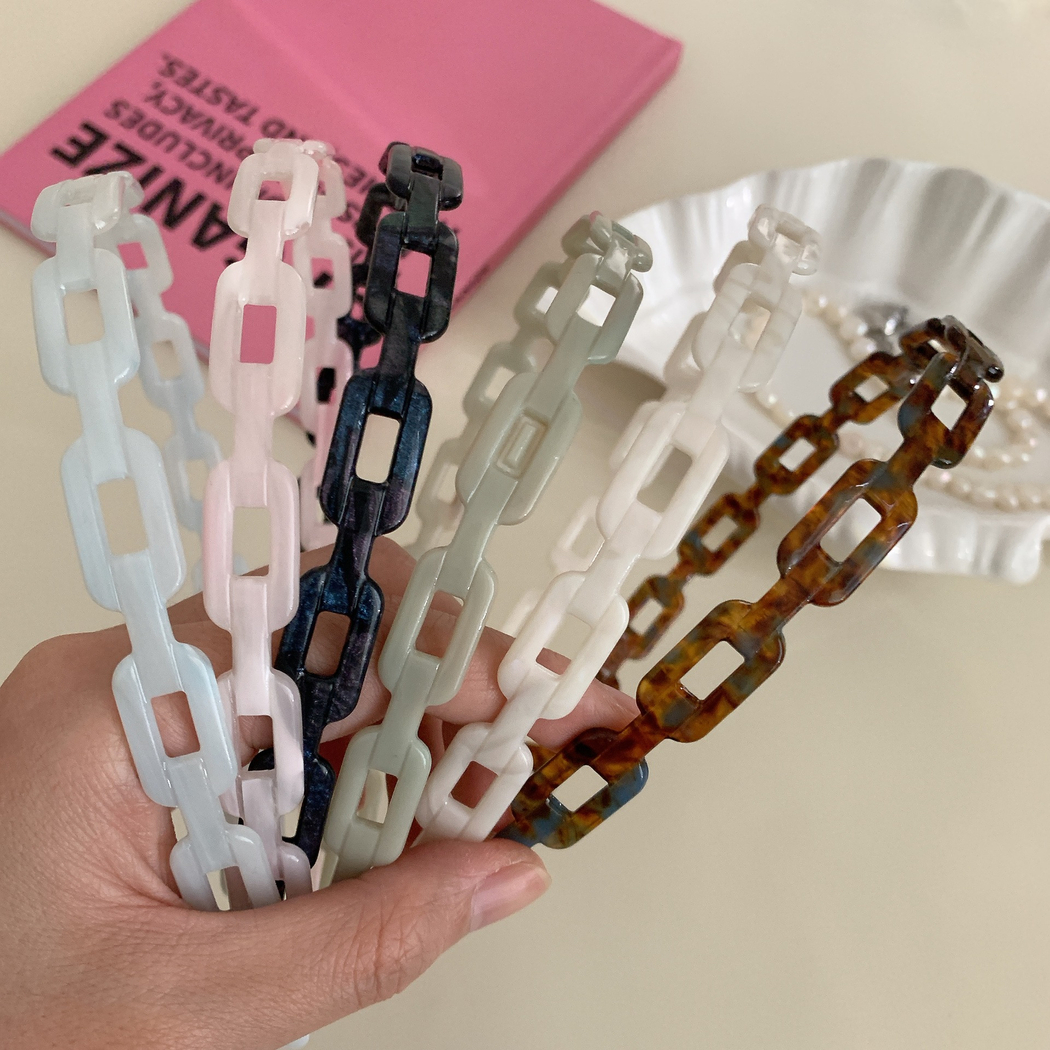 Gifty - Chain-Link Openwork Headband