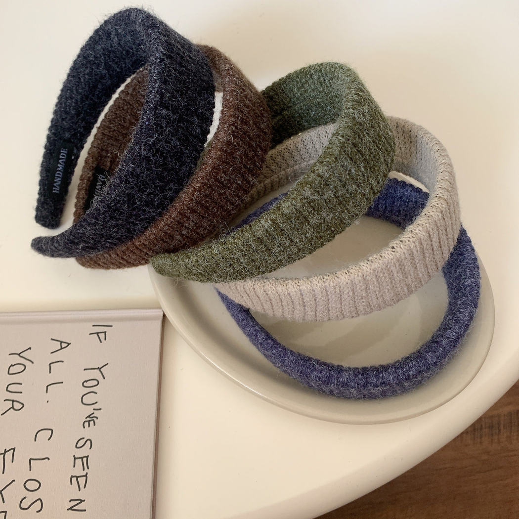 Gifty - Solid Knitted Headband