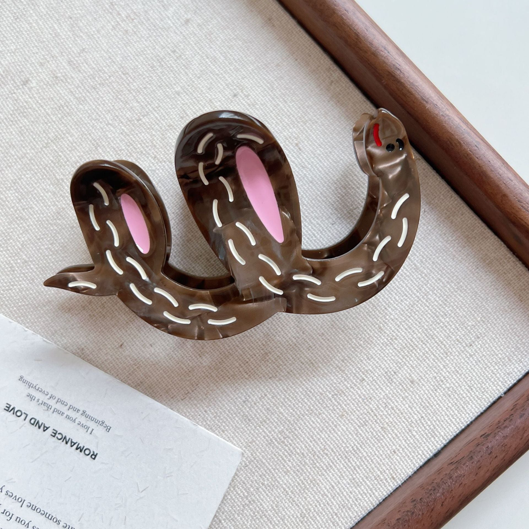 Beau - Wavy Snake Hair Claw