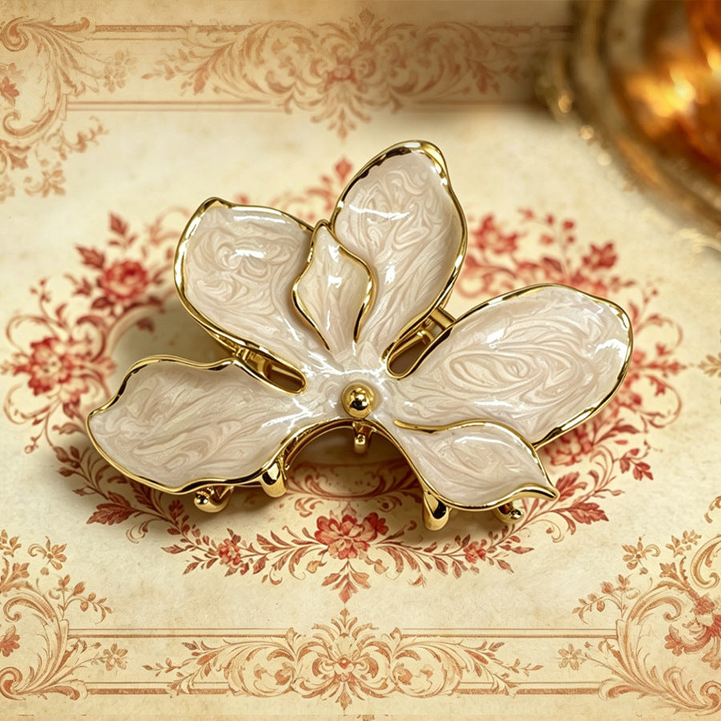 Beau - Open-Petal Floral-Motif Hair Claw