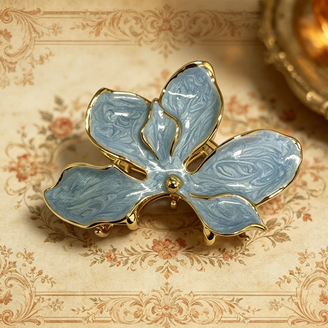 Beau - Open-Petal Floral-Motif Hair Claw