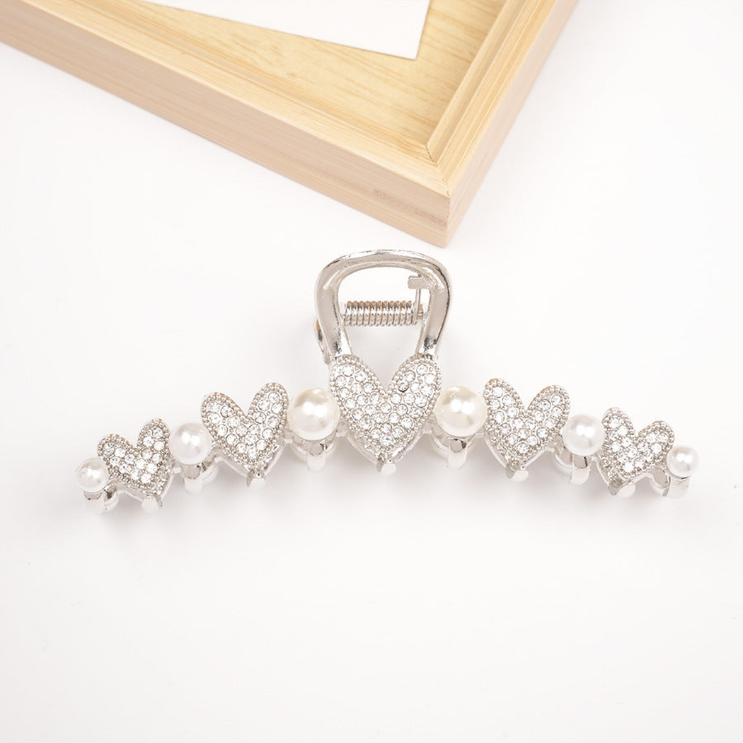 Beau - Heart-Motif Beaded Hair Claw