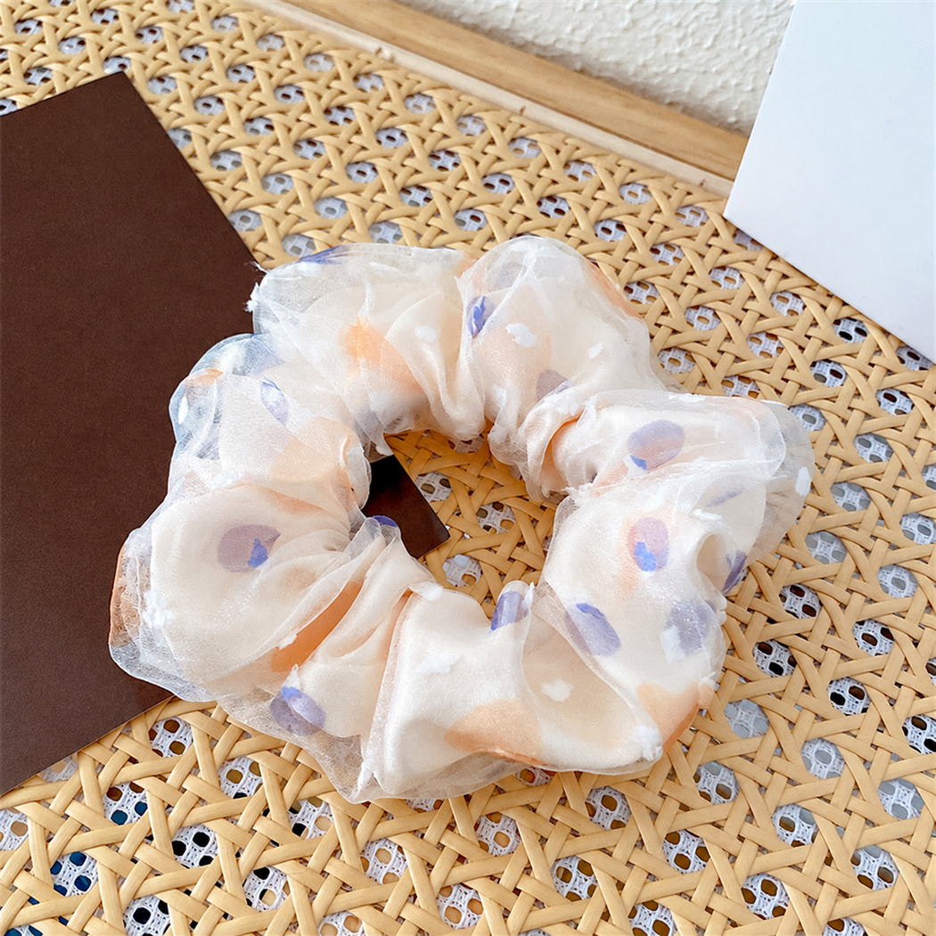 Gifty - Dotted Layered Scrunchie